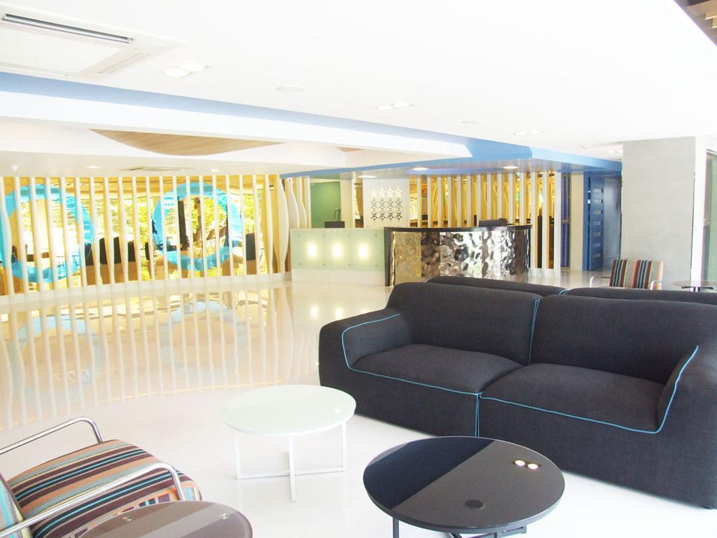 Grand Tower Inn Sathorn Hotel Banguecoque Exterior foto